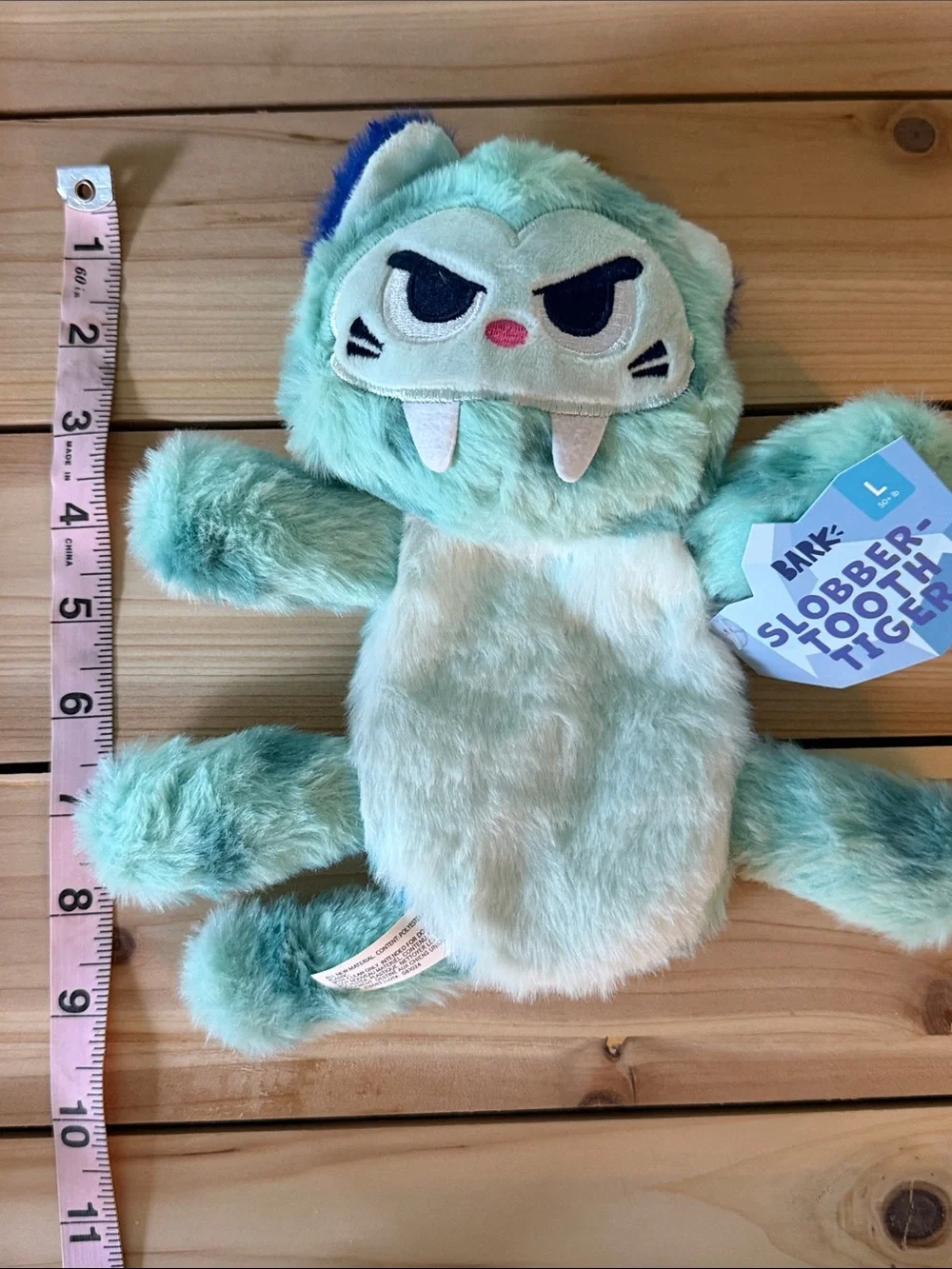 NWT Bark Slobber-Tooth Tiger Squeaky and Crinkle Toy